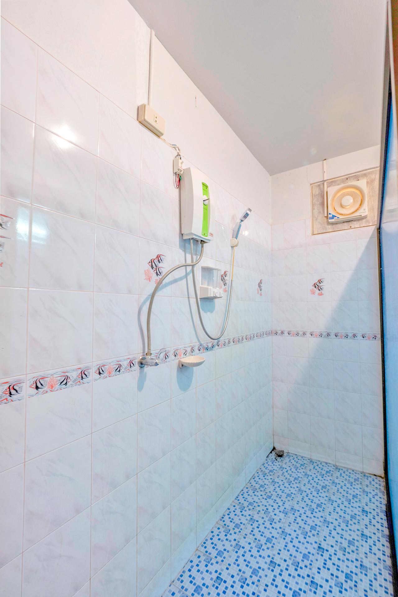 Oyo 1149 Best Resort Tha Mai Екстериор снимка